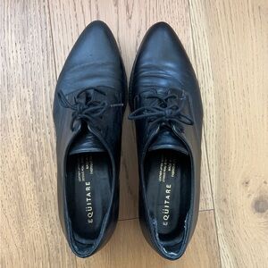 Pointed women’s loafers